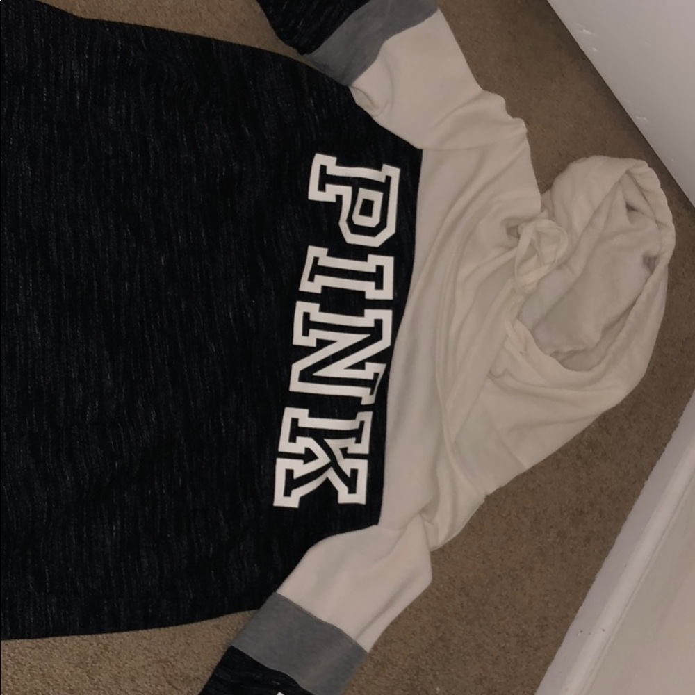 pink sweatshirt